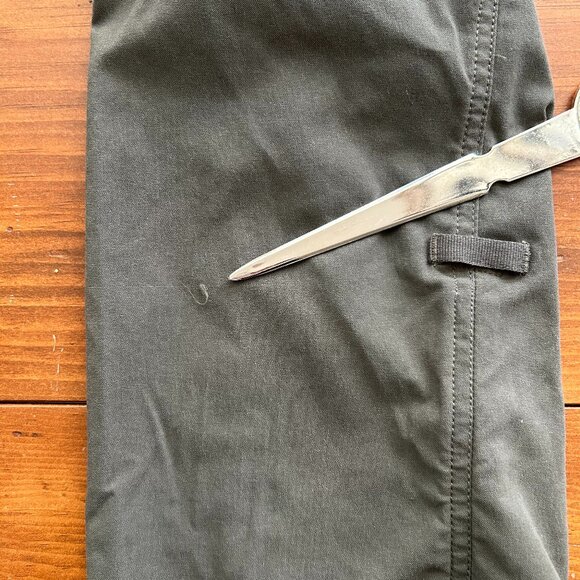 THE NORTH FACE women's olive green hiking pants (10) - Picture 6 of 6